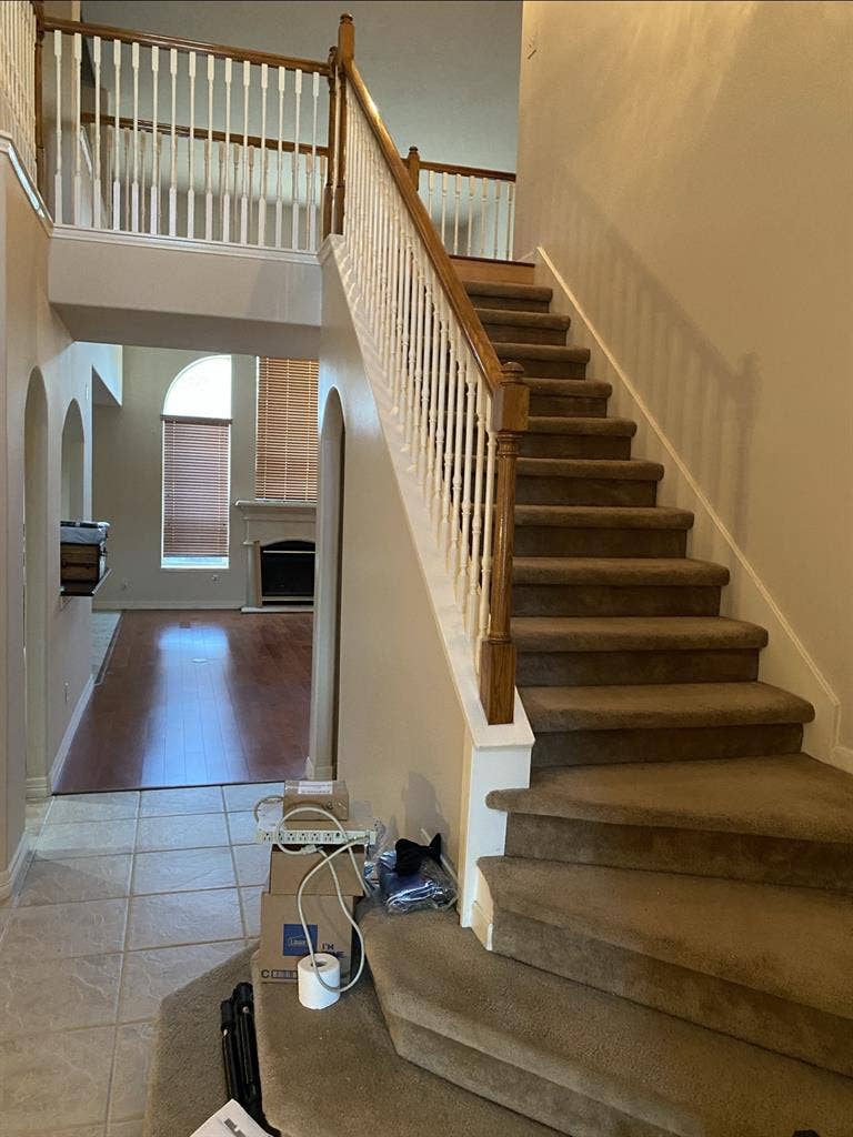 Private room private bath in 5 bed