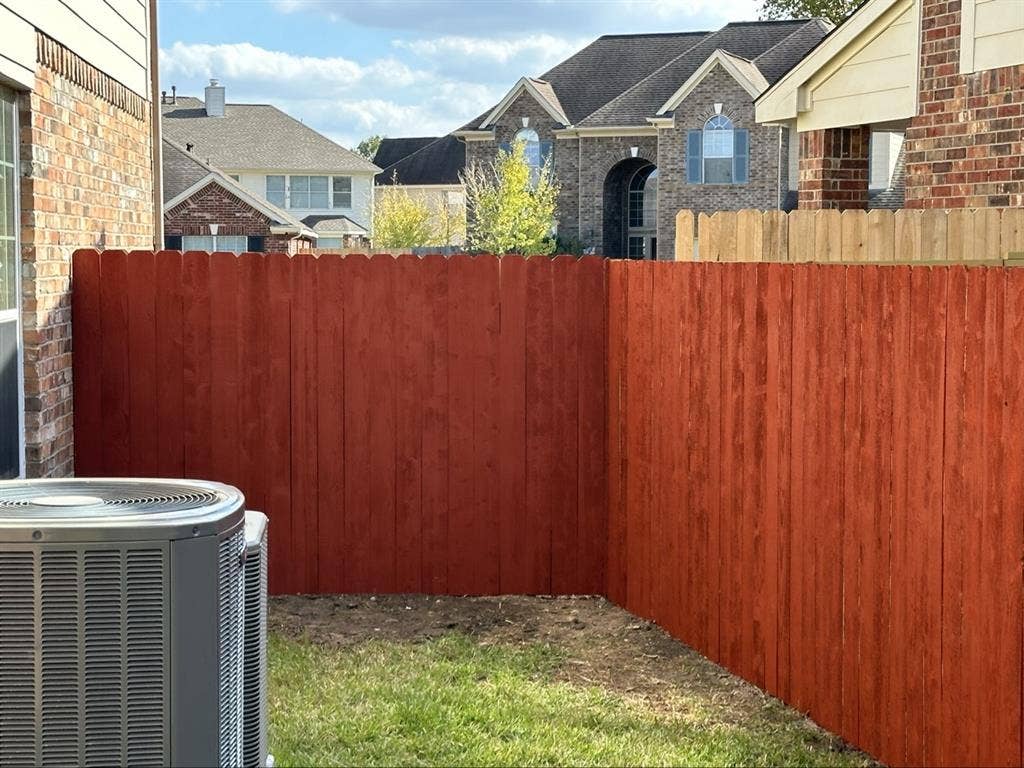 Private room private bath in 5 bed