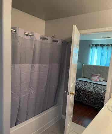 Room for Rent in Tracy Ca