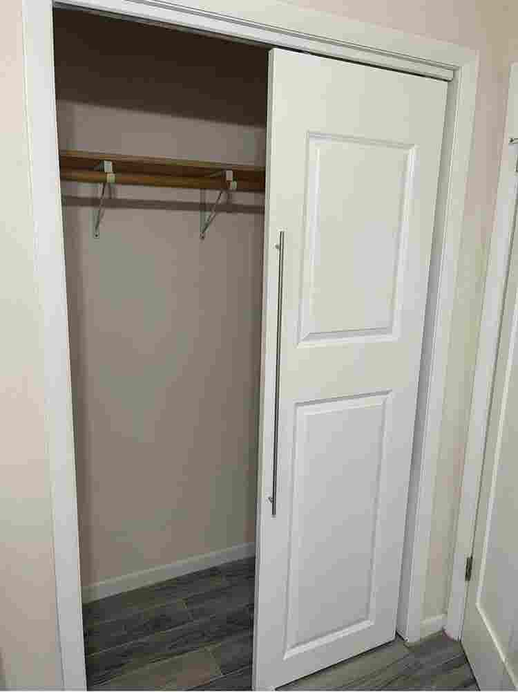 1 Room available in Homestead.