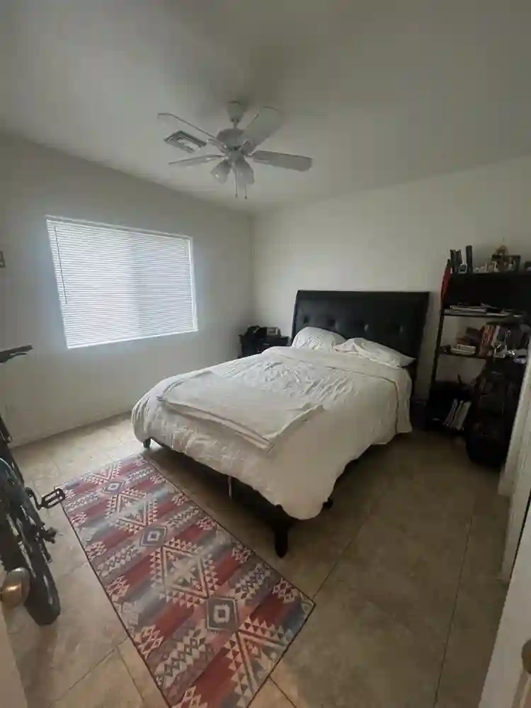 Looking for 1
Roommates ba