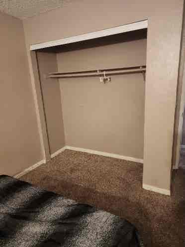 Open room need a roommate