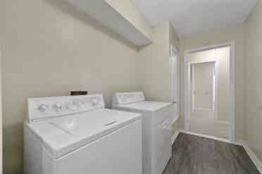 1 BR in Dallas