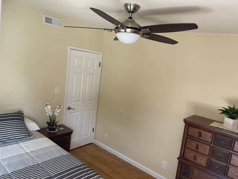 Newly remodeled cozy room