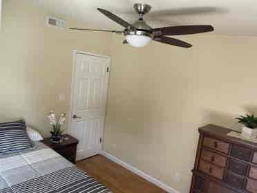Newly remodeled cozy room