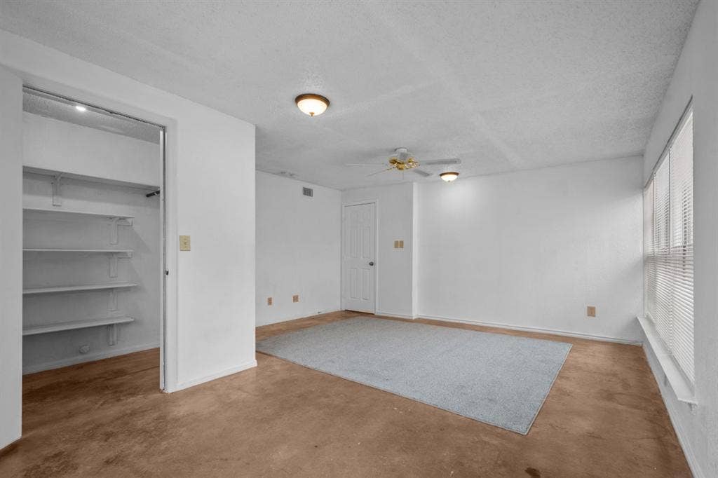 1 BR in Arlington