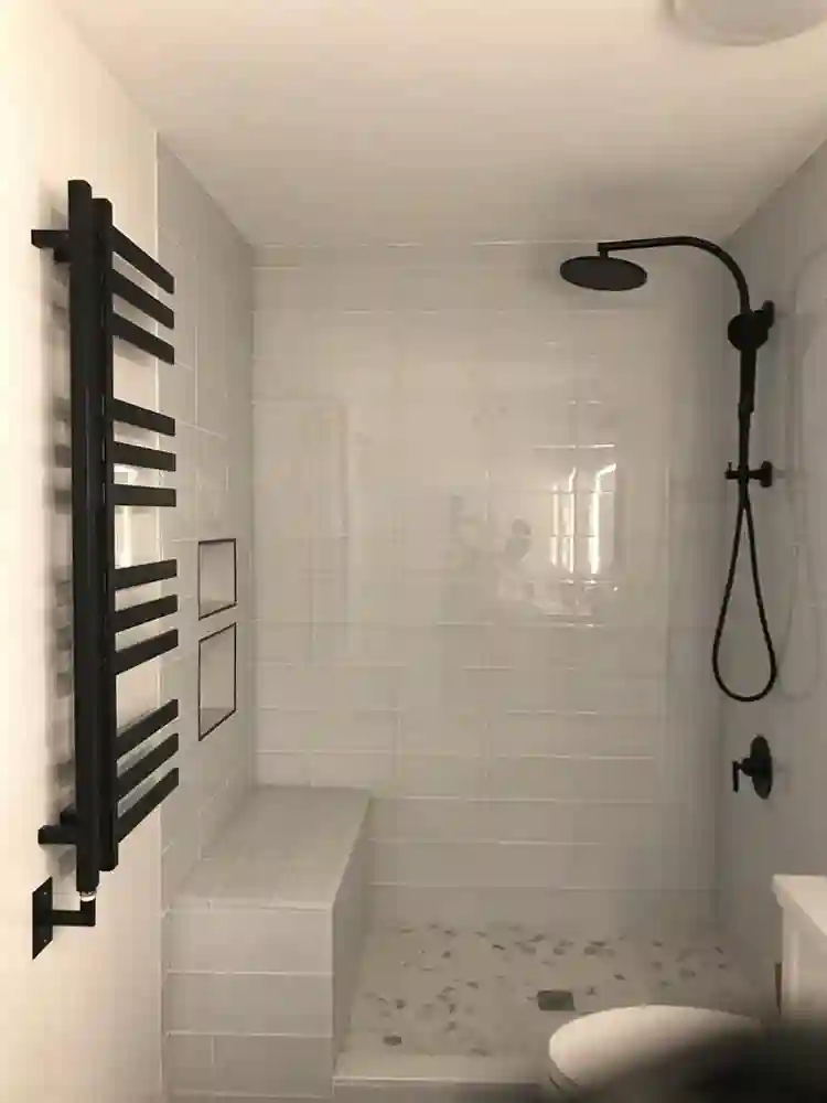 Extremely clean and tidy.Renovated