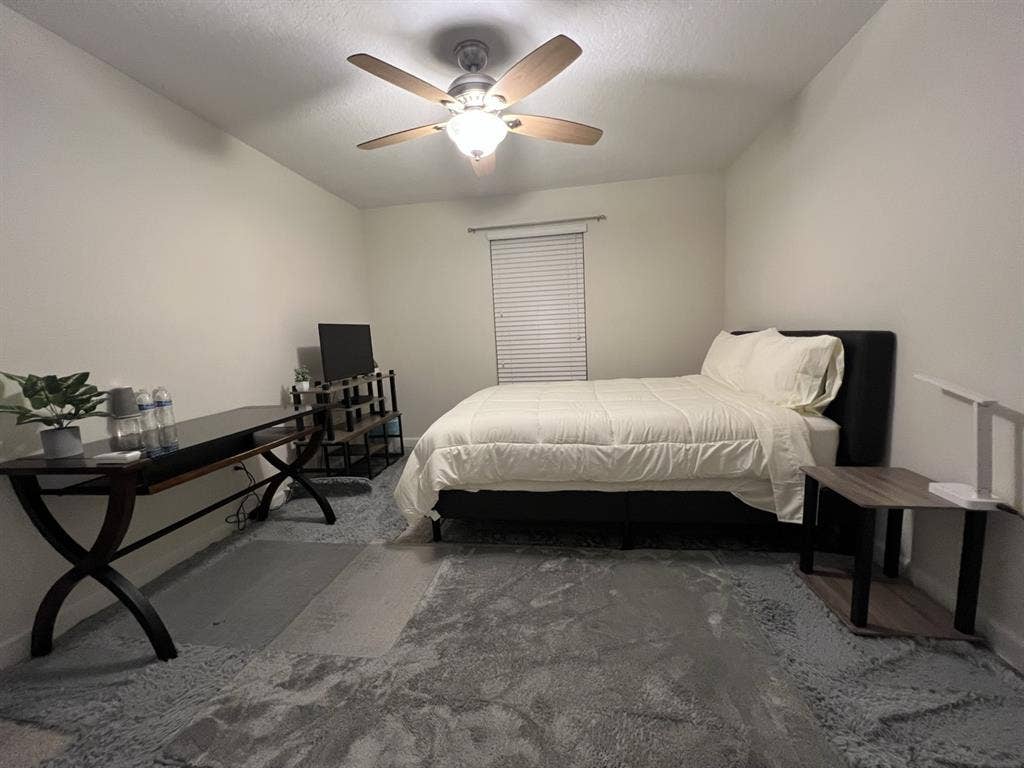 1 room upstairs for 1 person.