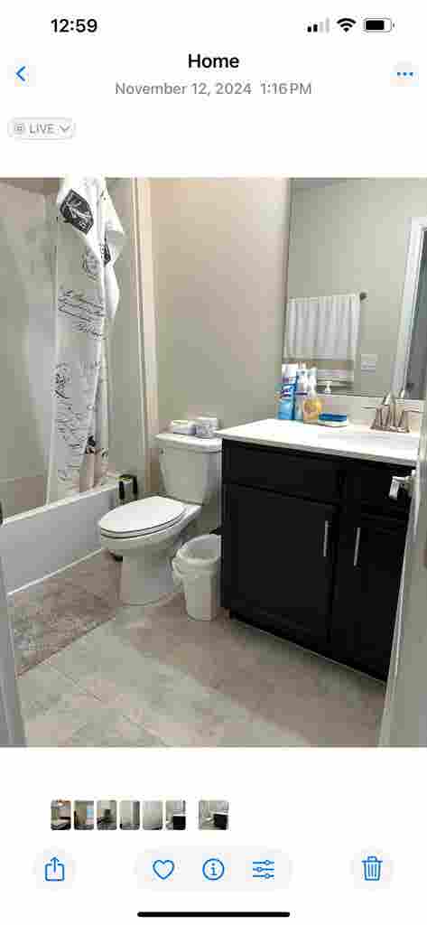 2 rooms upstairs for rent Kissimmee