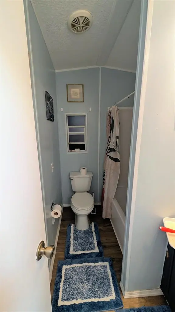 Great location private entrance and