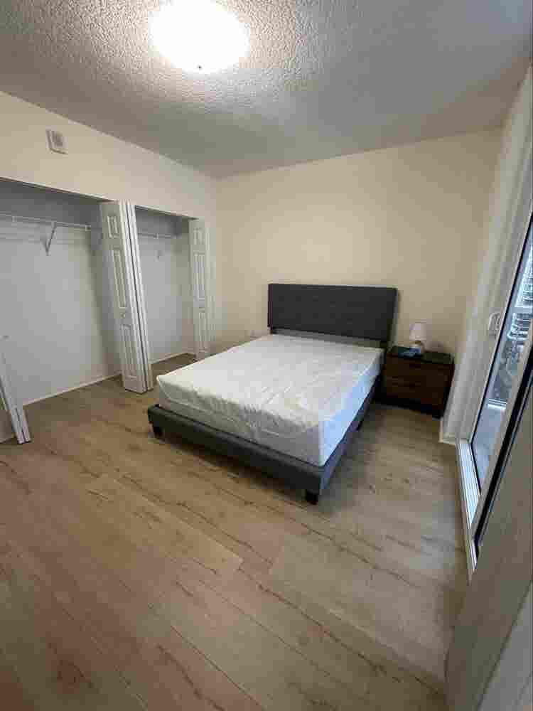 MASTER  BEDROOM!!!!!!