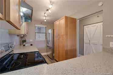 Ideal Military Roommate Share Aiea