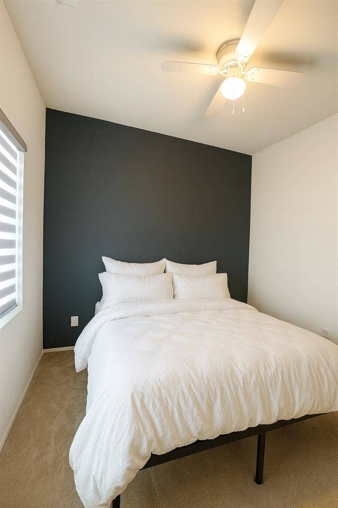 Clean Room #1 w/ private bathroom