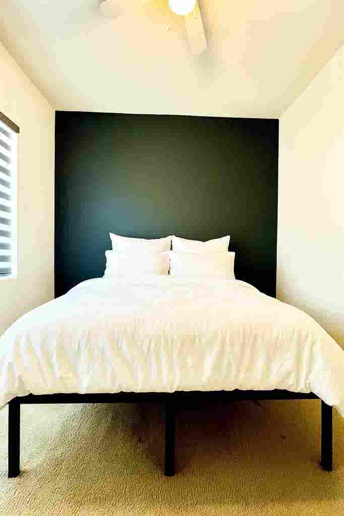 Clean Room #1 w/ private bathroom