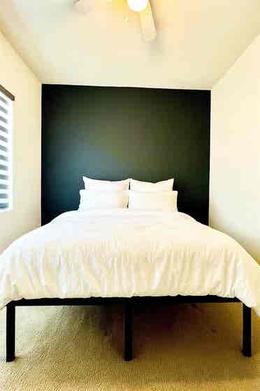 Clean Room #1 w/ private bathroom