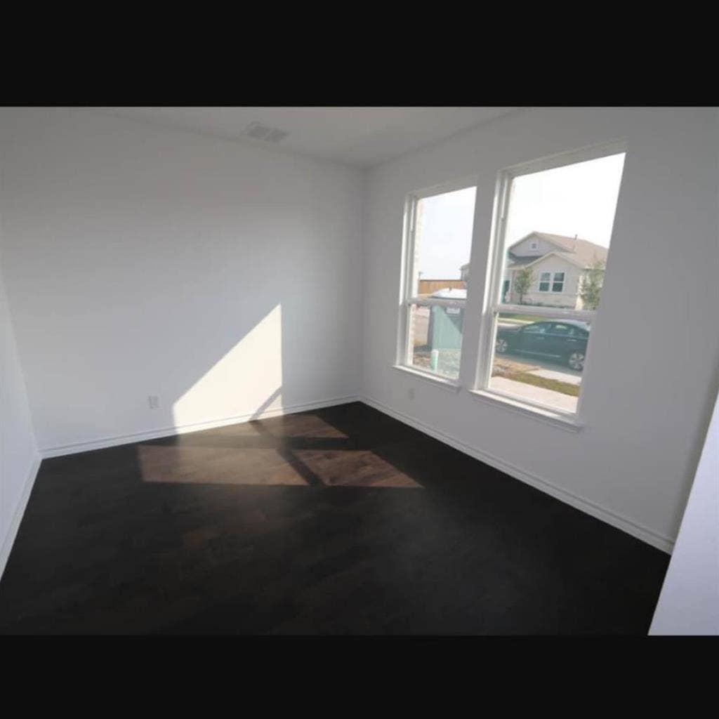 Private room for rent near Samsung