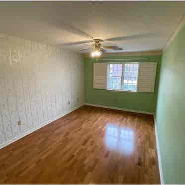 North Andover room for rentt