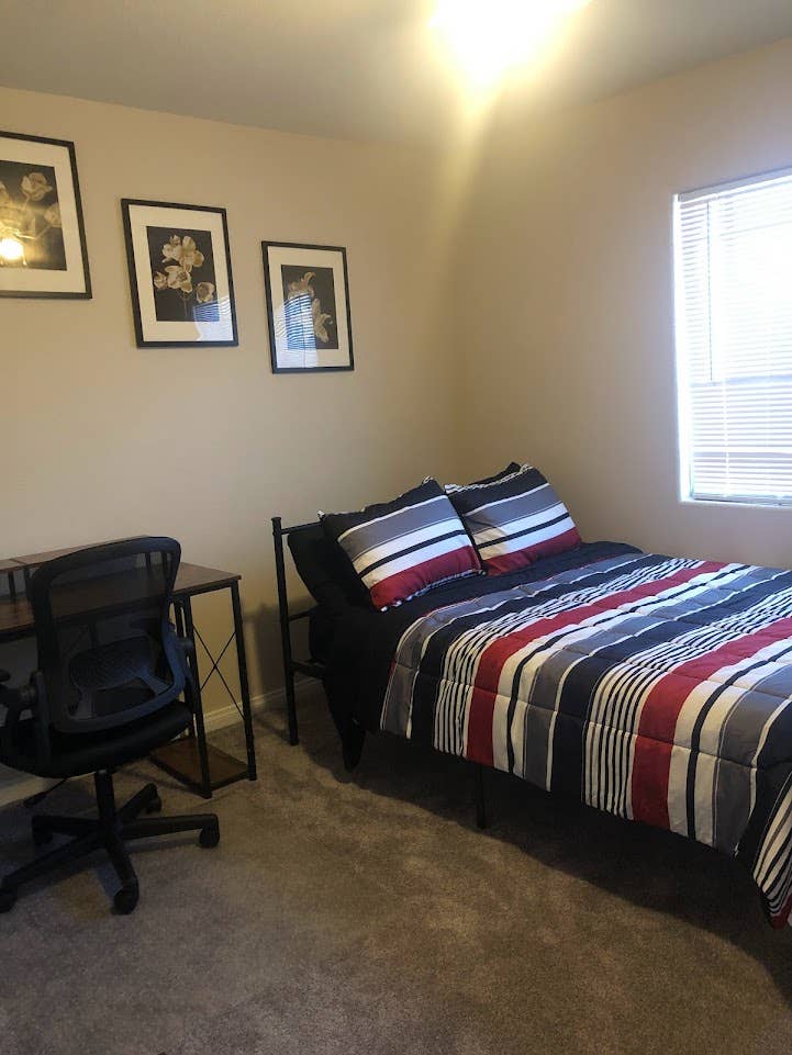 Fully Furnished Rooms For Rent