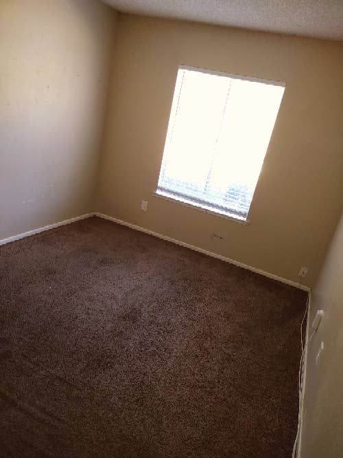 Room for rent Downtown Riverside