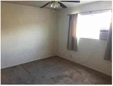 Room for rent in University Heights