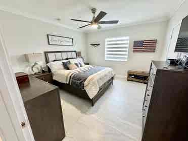 Newly Remodeled 2 BRM home