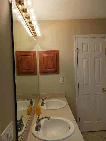 Southwest Jax / Orange Park Room