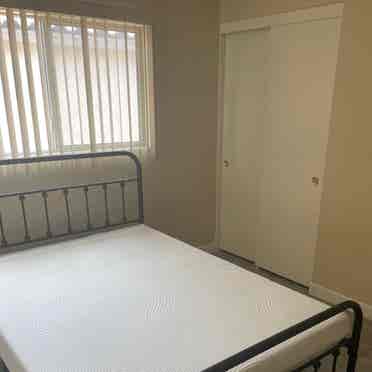 Room for rent FEMALE ONLYY