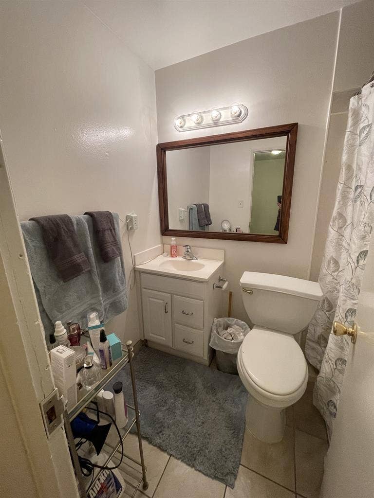 Big Room available in Fullerton