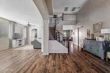 King Furn. Lg. Room, 2-Story House
