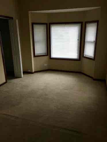 Very large bd rm walk-in closet