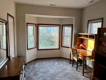 Very large bd rm walk-in closet