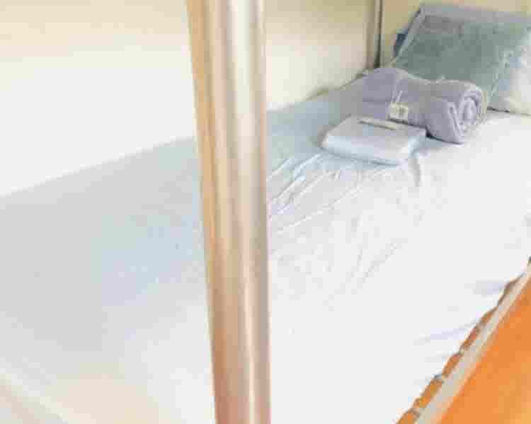 Roomates - Students Welcome