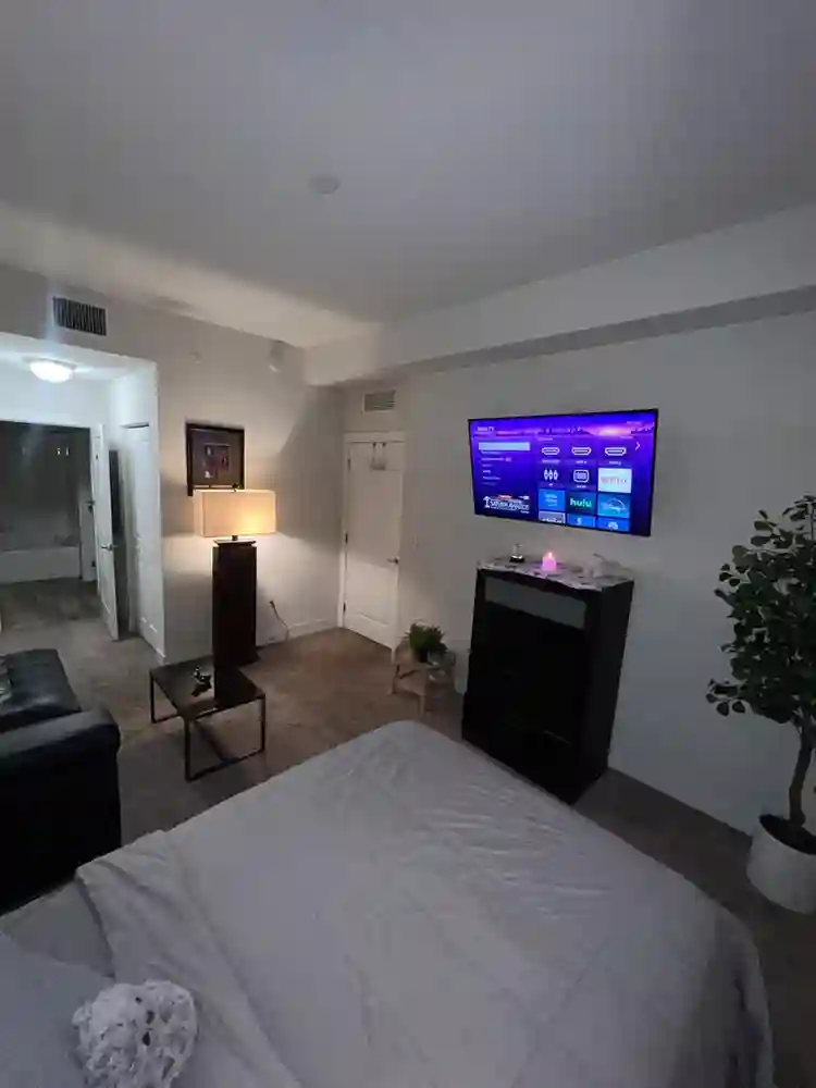 Move in Now !
Beautiful Apartment.