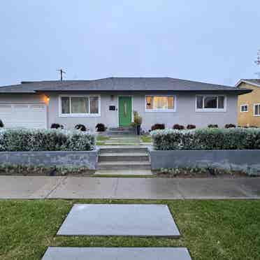 Room with private bath in Fullerton