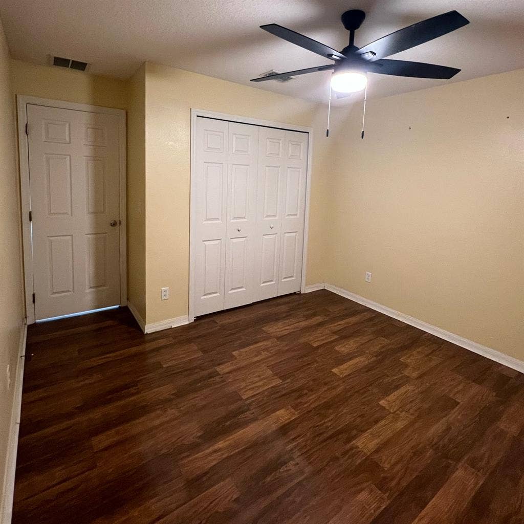 Cozy Room for Rent in Groveland, FL