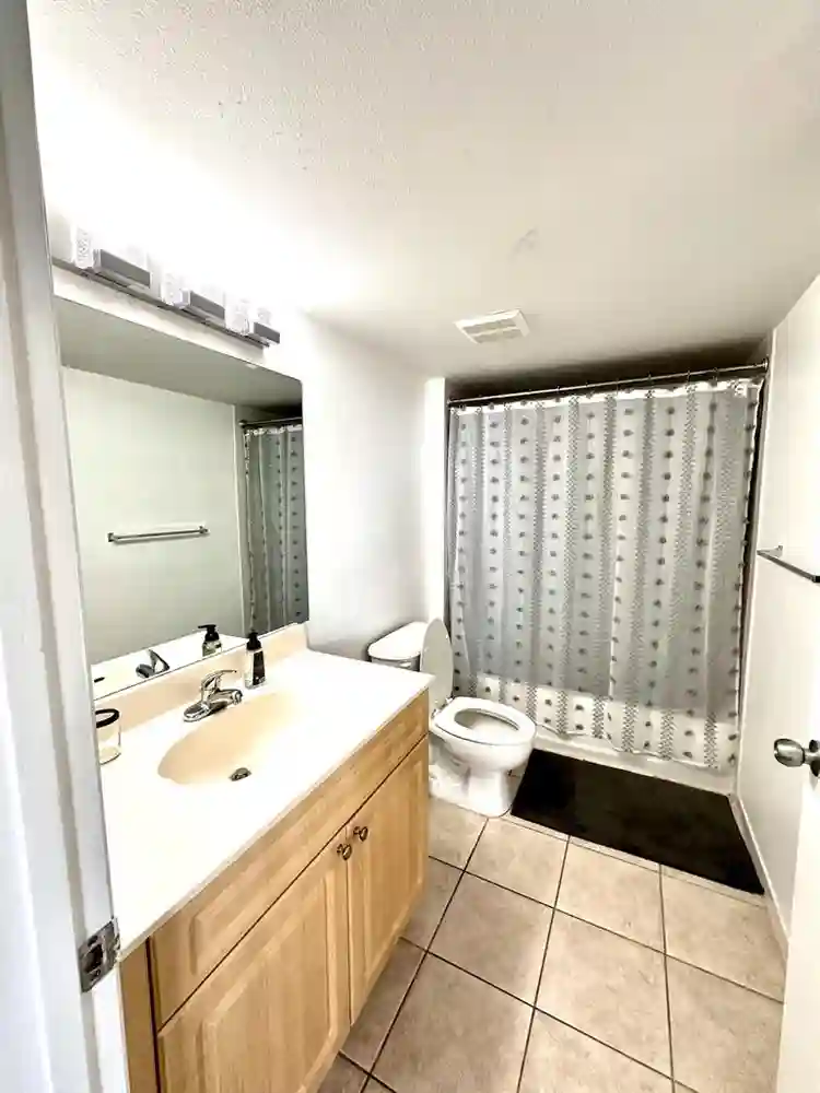 Master bedroom
with private bath