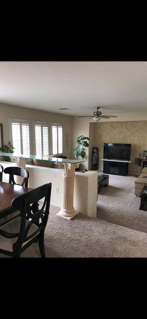 Best Roommates Ever!!! 💗