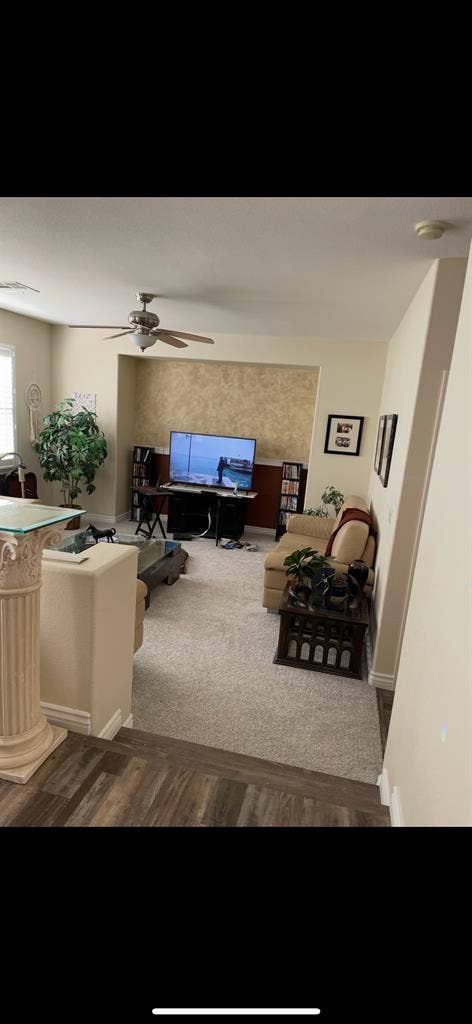 Best Roommates Ever!!! 💗