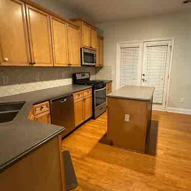 Room for rent in Atlantic Station!!