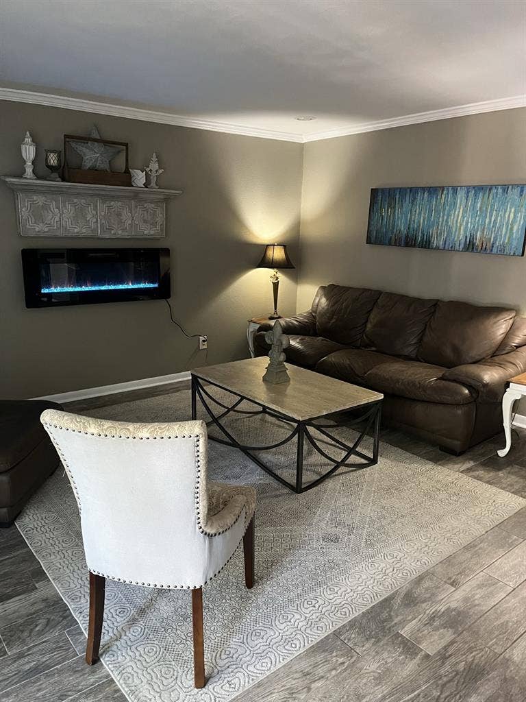 Luxury Home near UNTHSC & Downtown