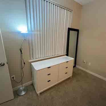 Looking for Roommate in Fremont