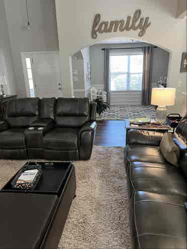 Great home in quiet neighborhood