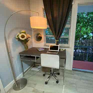 Shared Studio in South Beach!