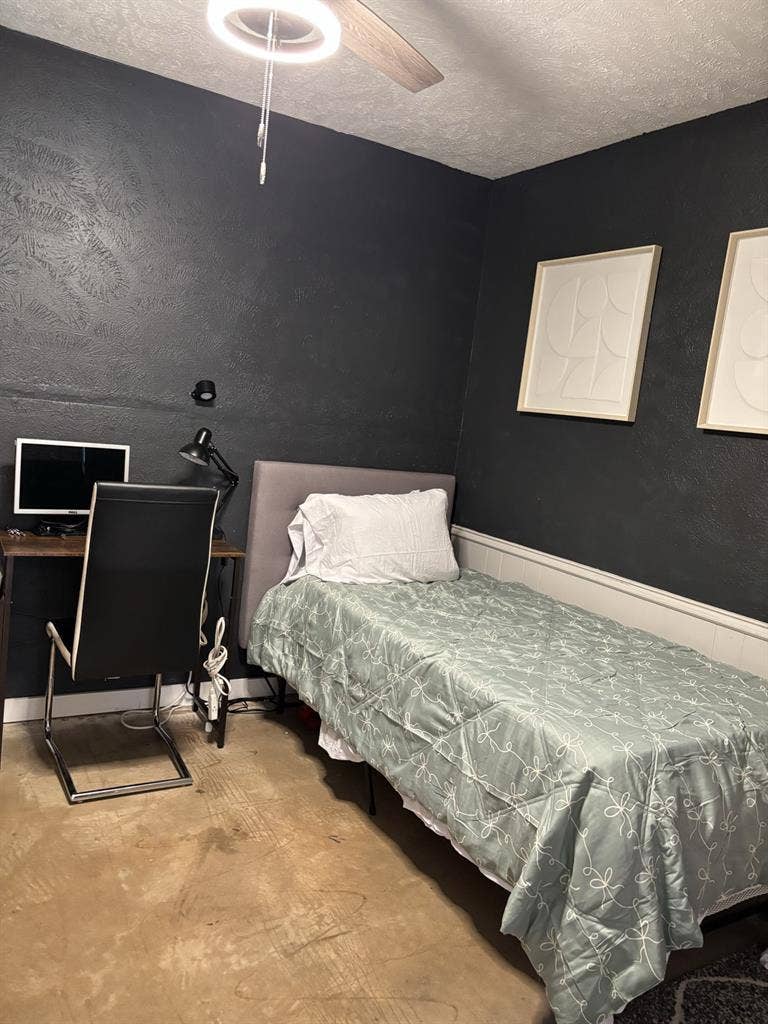 Rooms for rent