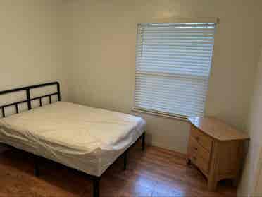 Furnished bedroom for rent
