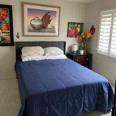 Private upstairs bedroom for rent