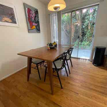 Spacious Open Room in WeHo