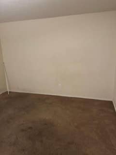 Room for rent in Beautiful lhome.