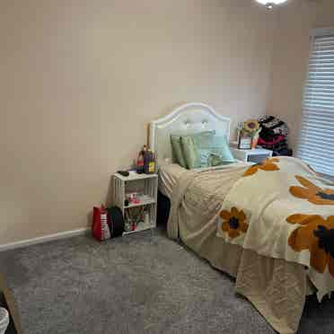 Room available in Mount Laurel