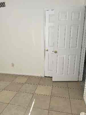 Palmdale Room For Rent